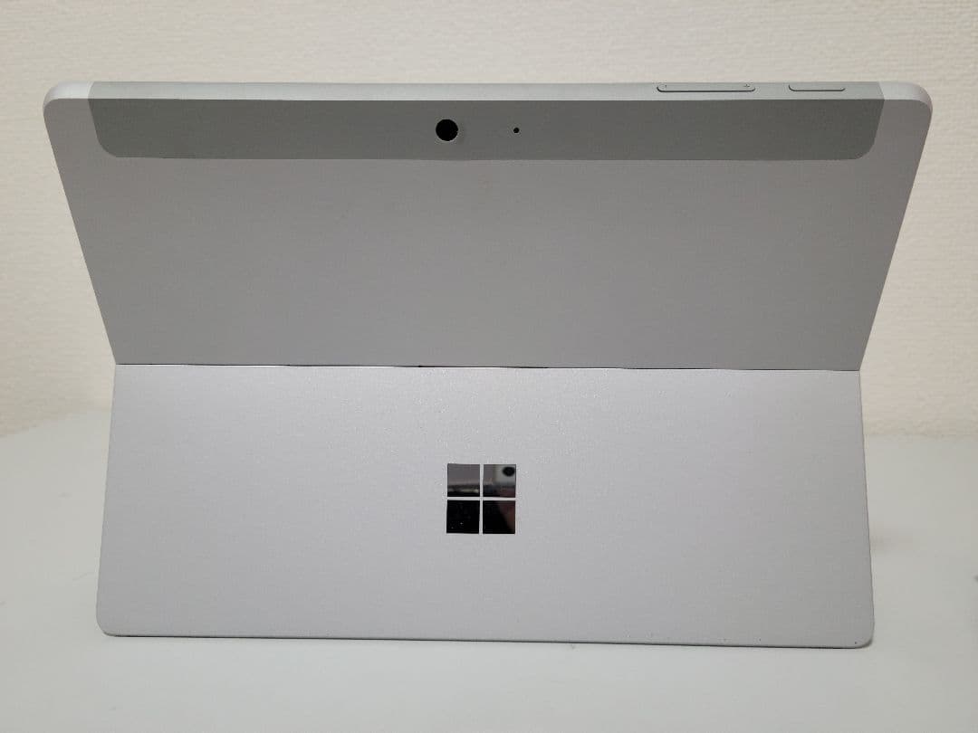 美品　Microsoft Surface Go Model:1824