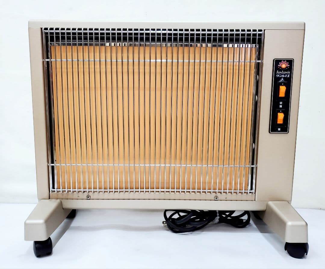 【美品】サンルミエ E800LS キュート 遠赤外線暖房器