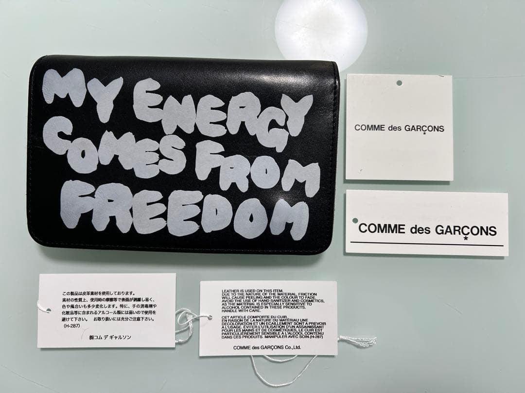 ヒ*シ様 コムデギャルソンMY ENERGY COMES FROM FREEDO