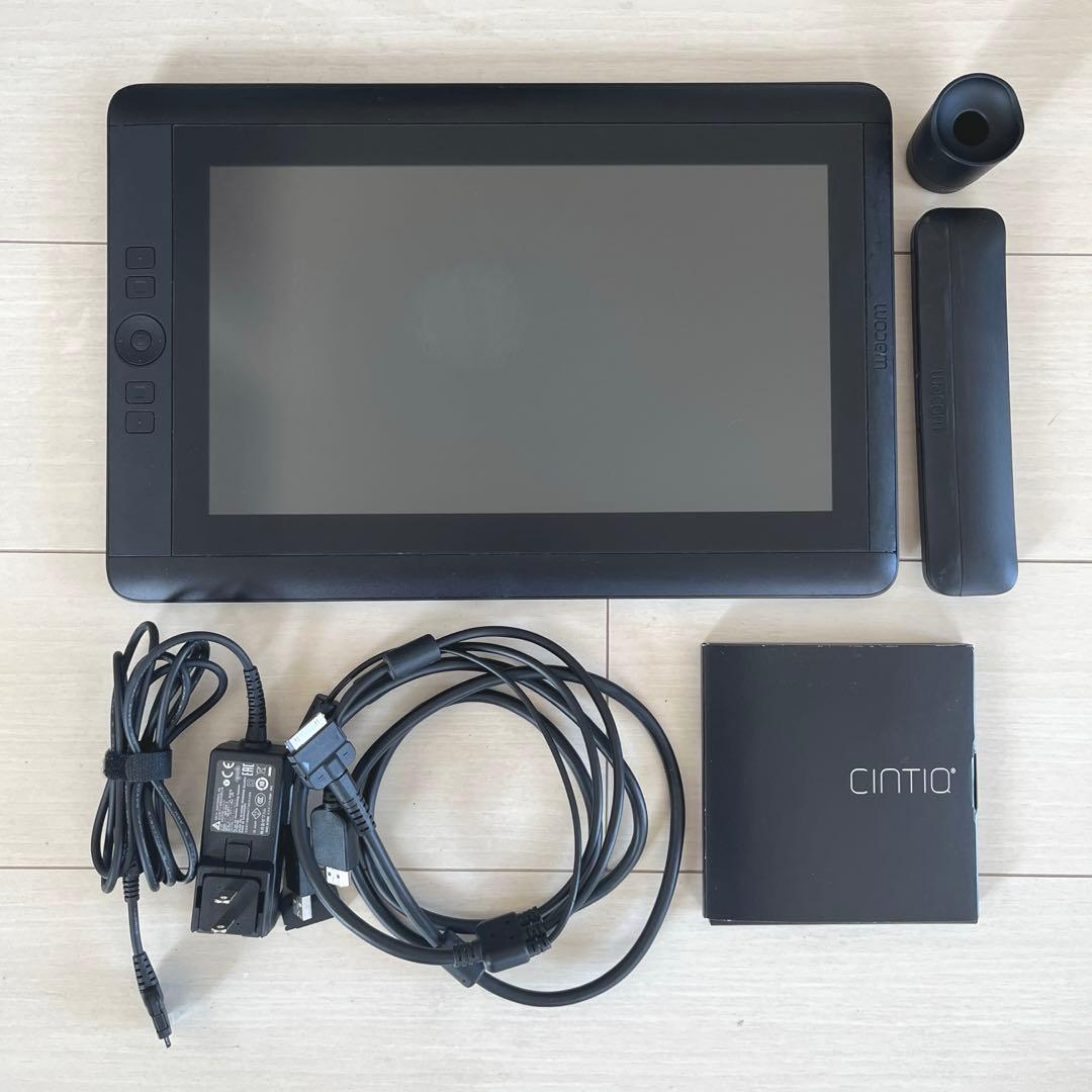 Wacom Cintiq 13hd 液晶ペンタブレット ※傷あり