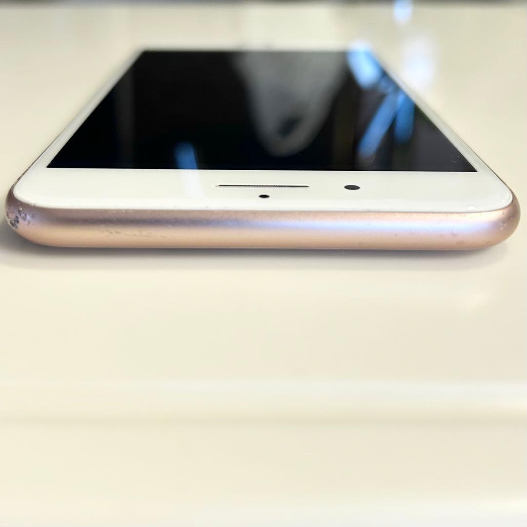 iPhone8 Plus ゴールド64GB SIMフリー
