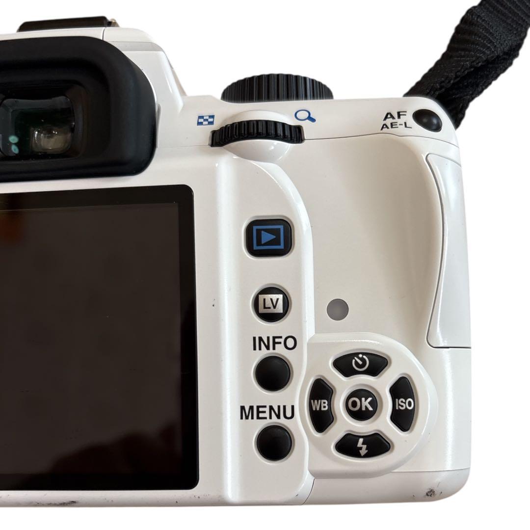 【極美品】PENTAX K-R ホワイト　レンズ 18-55 デジタル一眼カメラ