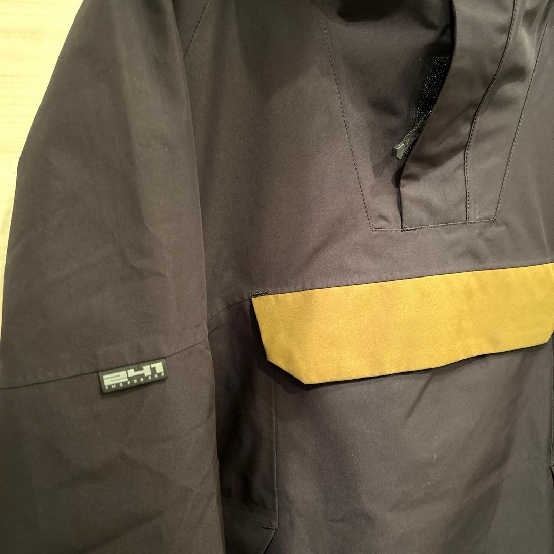 241スノーボードウェア　SWIFTジャケット GORE-TEX