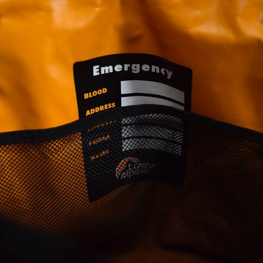 y2k Lowe alpine メッセンジャーバッグ 大容量 ブラック テック系