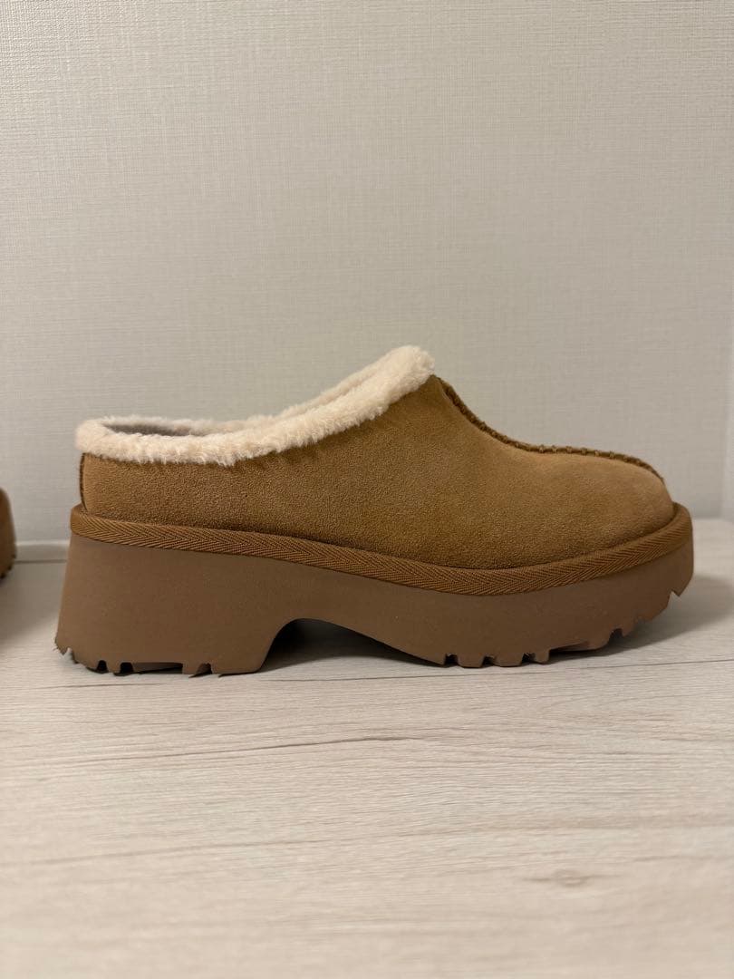 UGG ニュー ハイツ コージー クロッグ　23センチ　US6