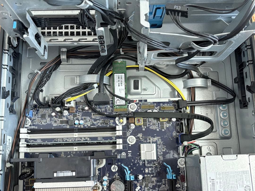 ワークステーション HP Z2 SFF G4 /Xeon E-2224G/SSD 128GB/4GB