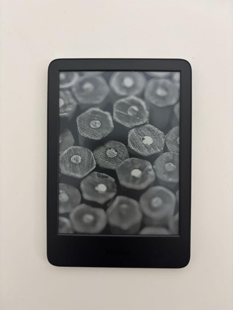 Kindle 第11世代 16GBブラック 広告なし 純正ケース付き 付属品あり