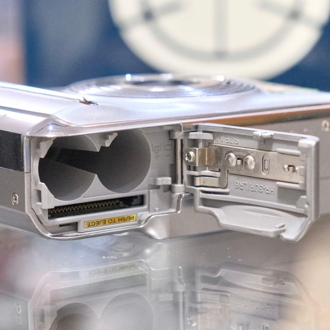 美品動作品 平成レトロ Y2K FUJIFILM FinePix A600