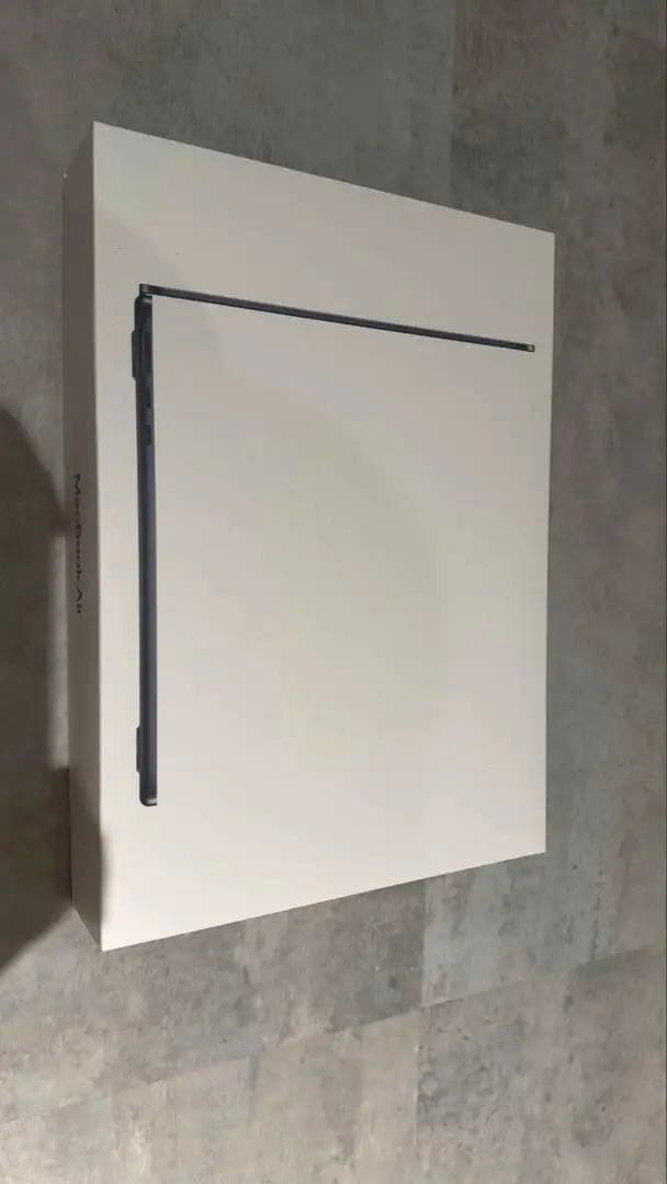 MacBook Air M2 8GB 256SSD ミッドナイト