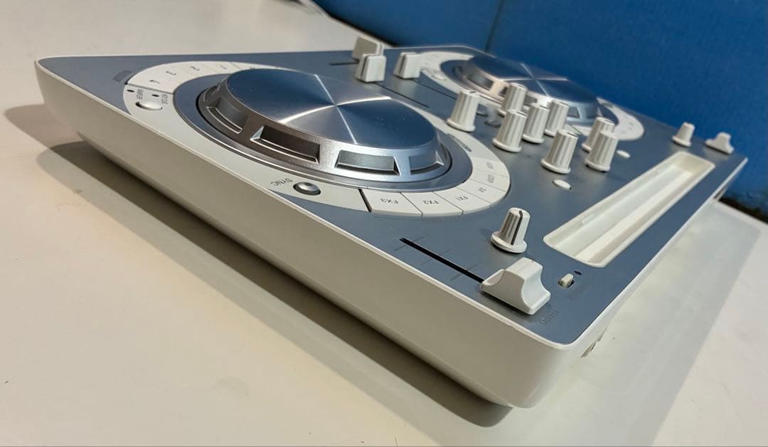 マ*歯様 Pioneerパイオニア　 DDJ-WEG03ーW　コントローラー