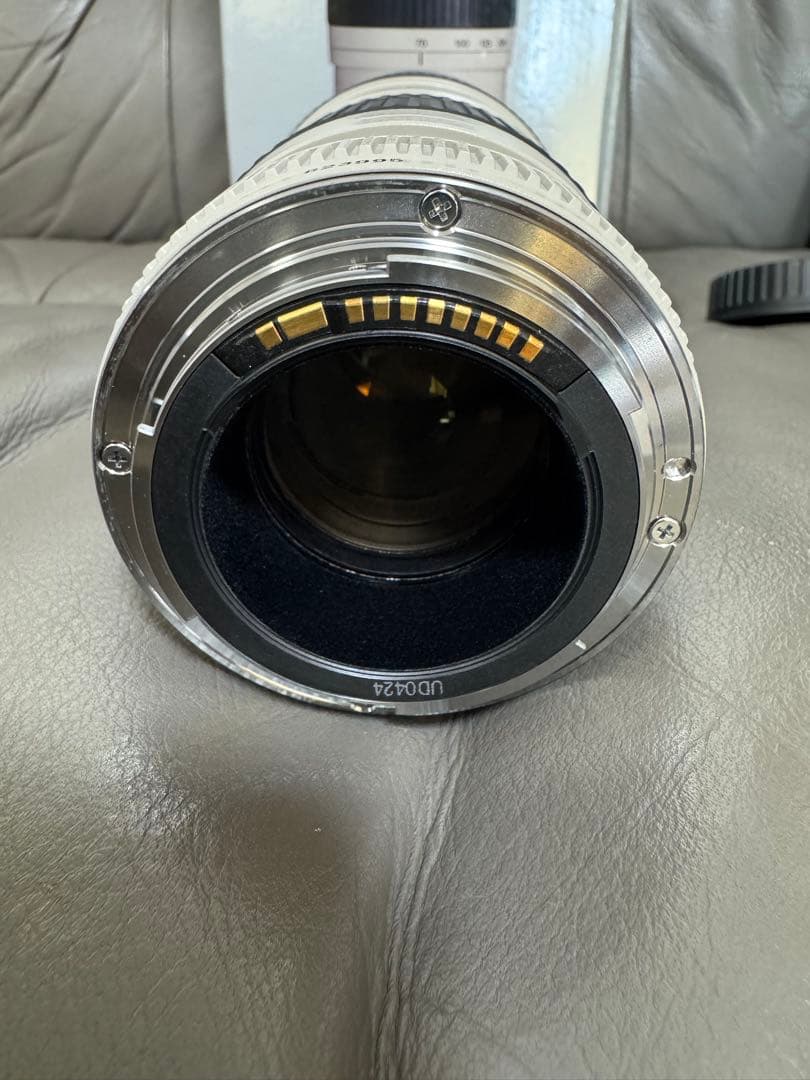 Canon EF 70-200mm f/4L IS USM ズームレンズ