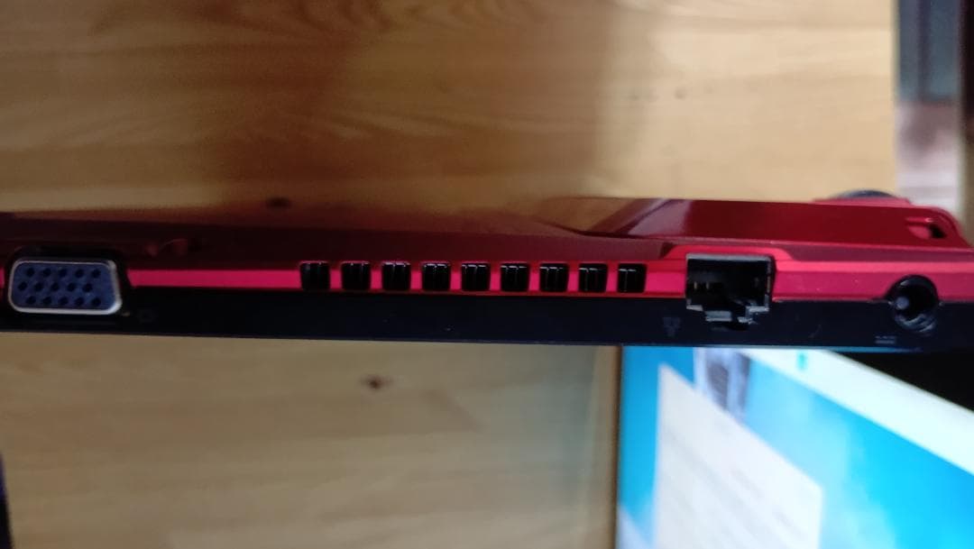 Fujitsu LifeBook SH90/P 4世代i5