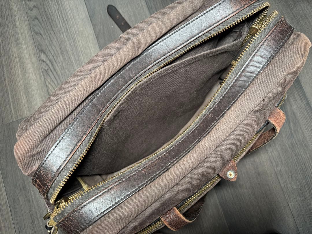 バッグ Filson Padded Computer Bag