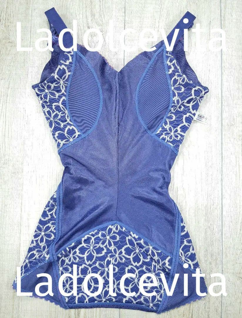 美品 マルコ　アヴァンセ サクラ ボディシェーパー D65S ブルー/349