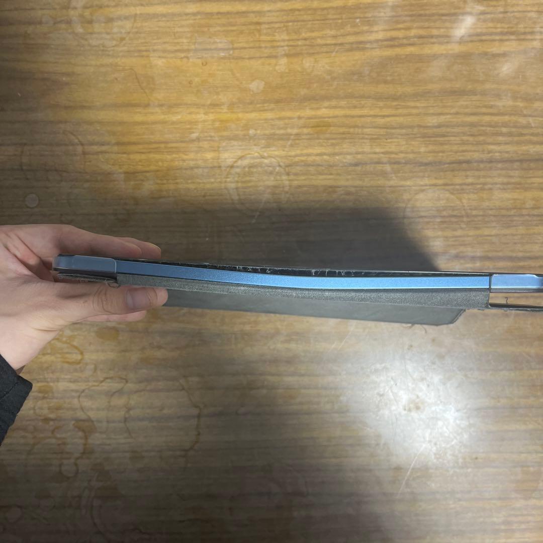 iPad Air 第5世代 ジャンク品 256GB wifiモデル