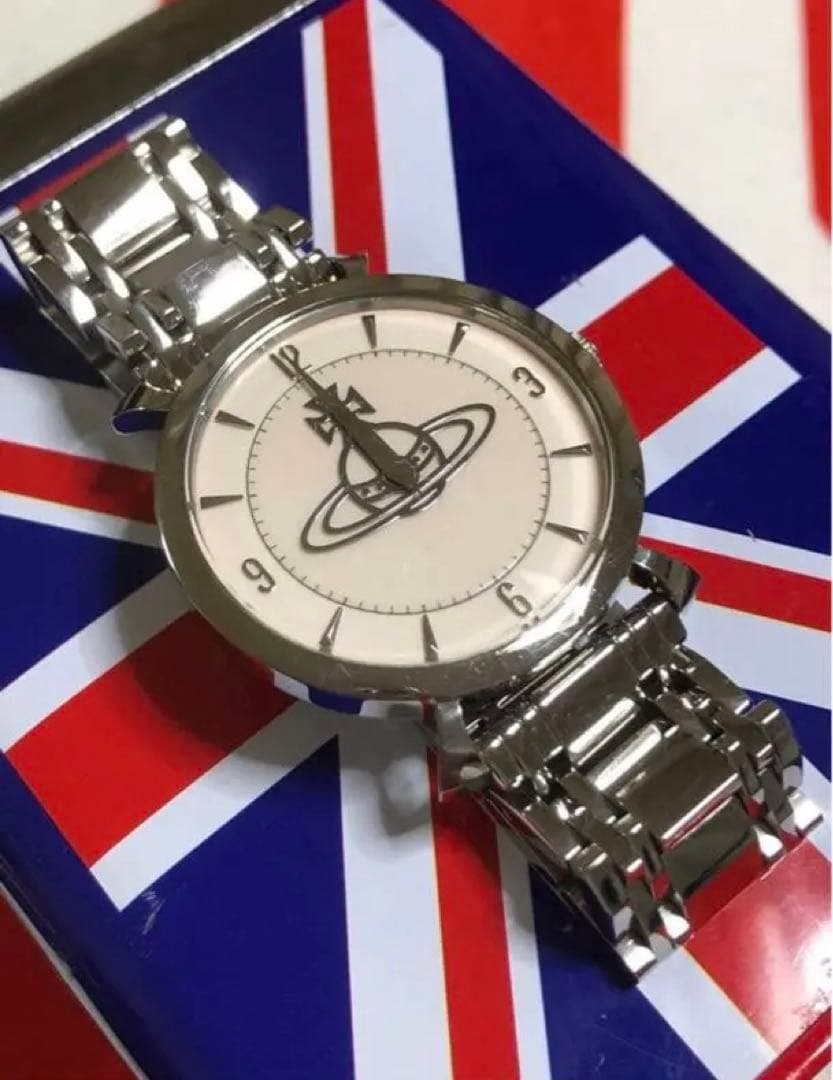 vivienne westwood オーブ柄　ピンクカラー　電池交換済