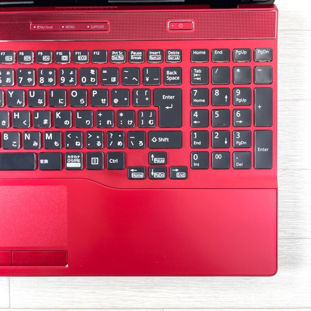 富士通 第8世代 i7 新品SSD512＋HDD メモリ16 ノートパソコン