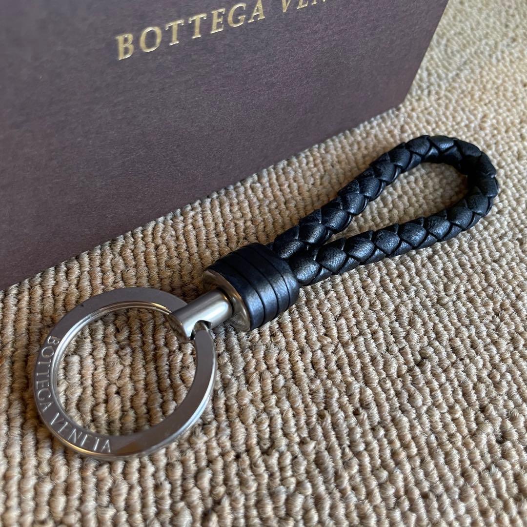 正規品⭐️美品⭐️BOTTEGA VENETA 男女　キーリング　イントレ　ブラック