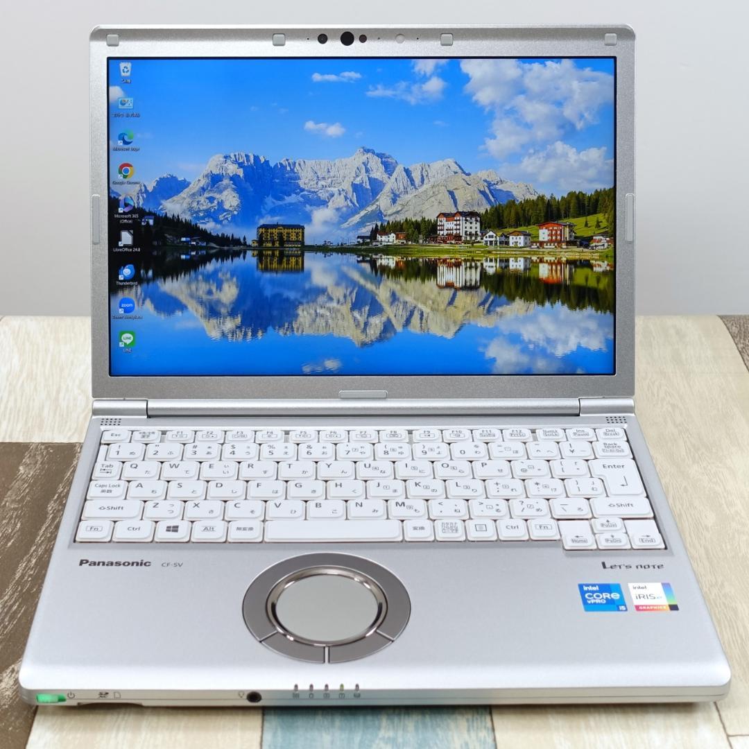 極美品の軽量モバイル✨１１世代コアｉ５に超高速で新品のＳＳＤ１ＴＢ＆１６Ｇメモリ