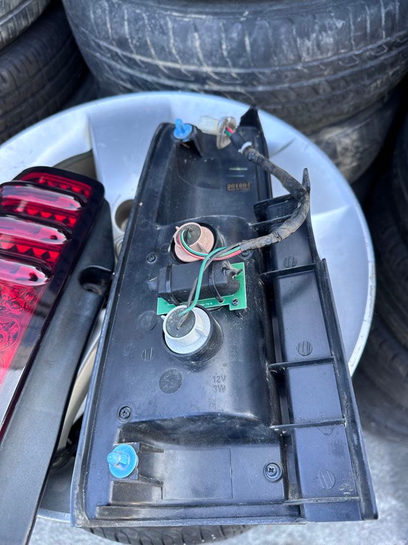 スズキ　ジムニー　JB23 社外テールランプ　右左セット