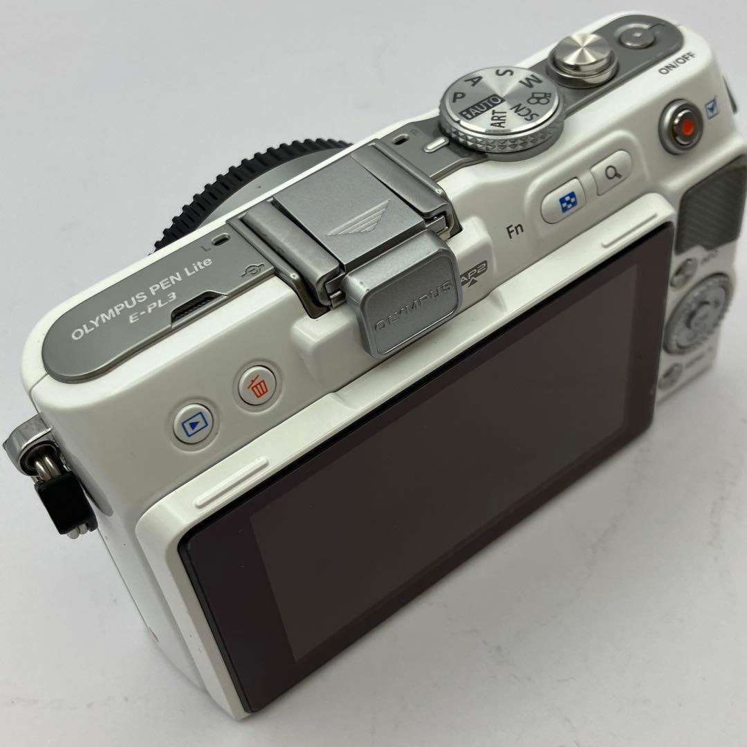 【ショット回数1778回】オリンパス PEN E-PL3 ダブルズームキット