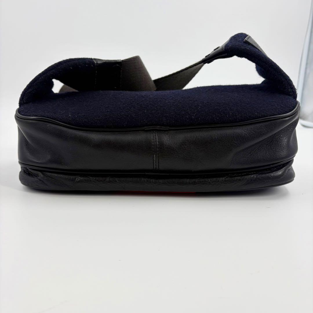 バーバリーブラックレーベル ウール ボディバッグ ウエストポーチ 794