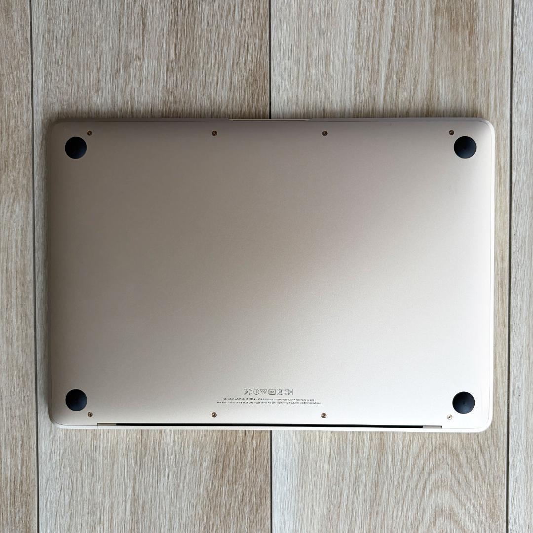 【美品】MacBook12 2017 8GB/256GB ゴールド