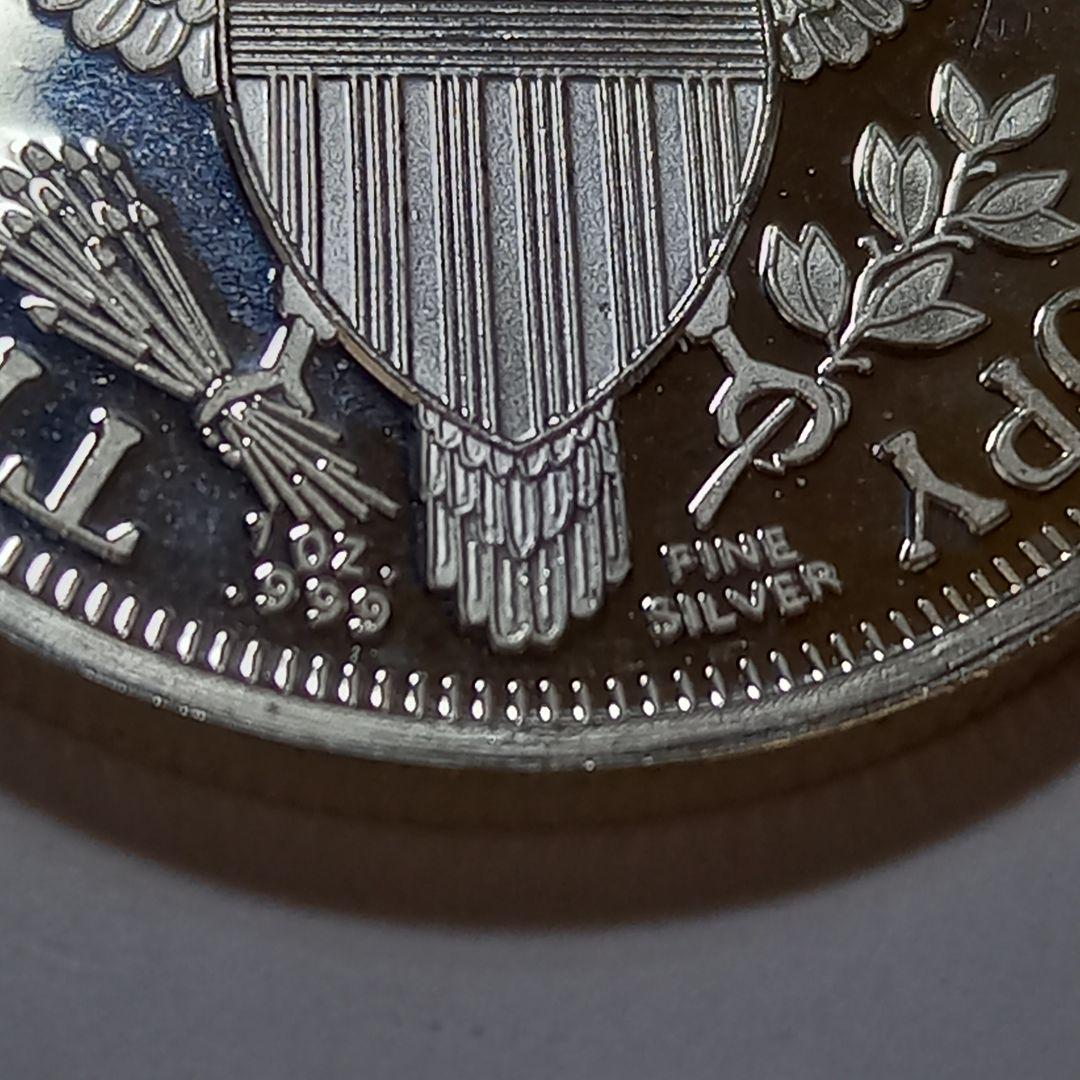 銀塊 ドレイプトバスト 銀貨 Fine silver 1トロイオンス アメリカ