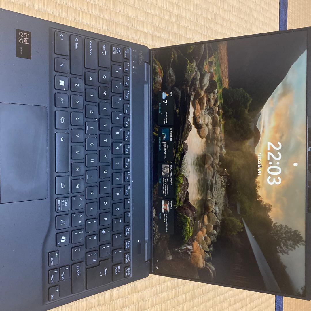 FMV U90J3B 黒 箱無し