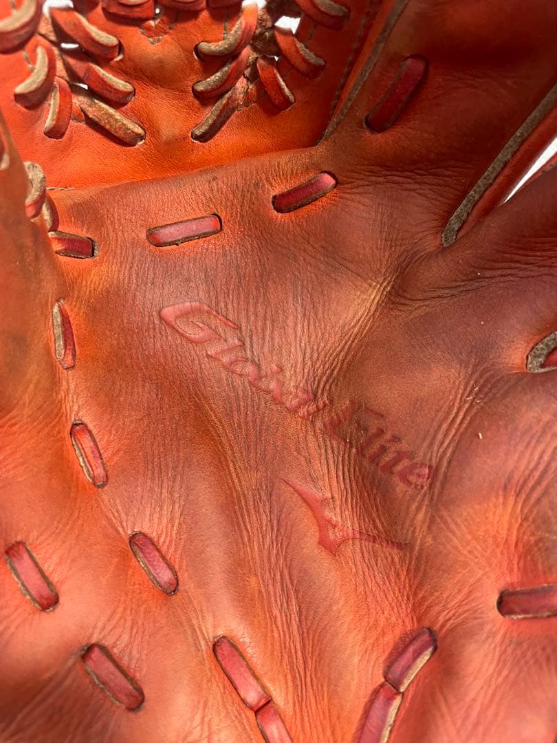 ミズノMizunoグローバルエリート 軟式内野　値下げ　どなたかお使い下さい！