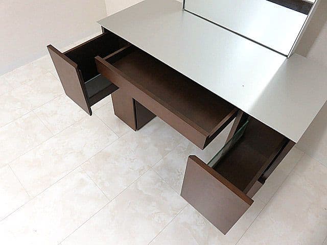 c*o様 カッシーナ「MAKE UP/メイクアップ」ドレッサー 44万円