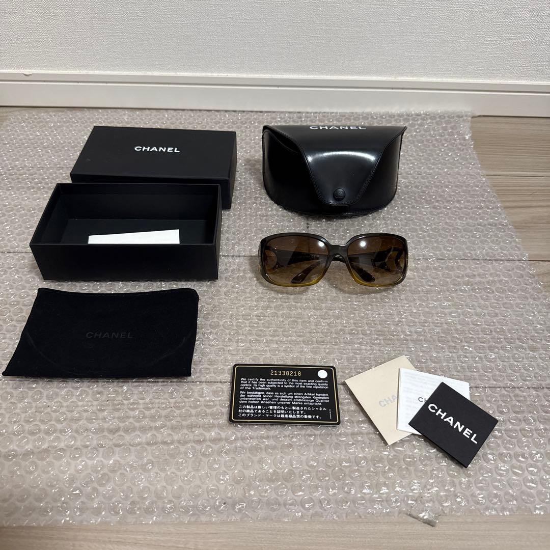 サングラス　CHANEL 6014