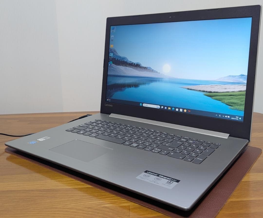 美品Win11 Lenovo 330/17.3インチ液晶/Gold/8G/SSD