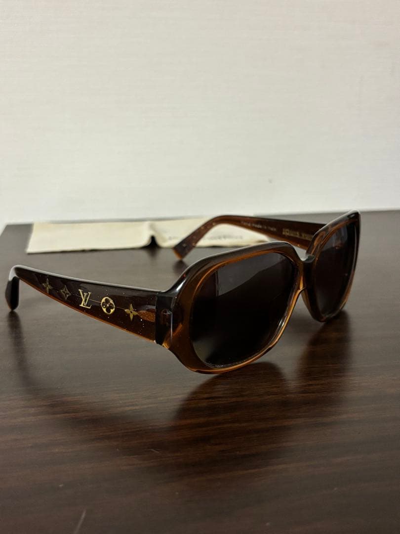 LV ルイヴィトン　サングラス　Louis Vuitton