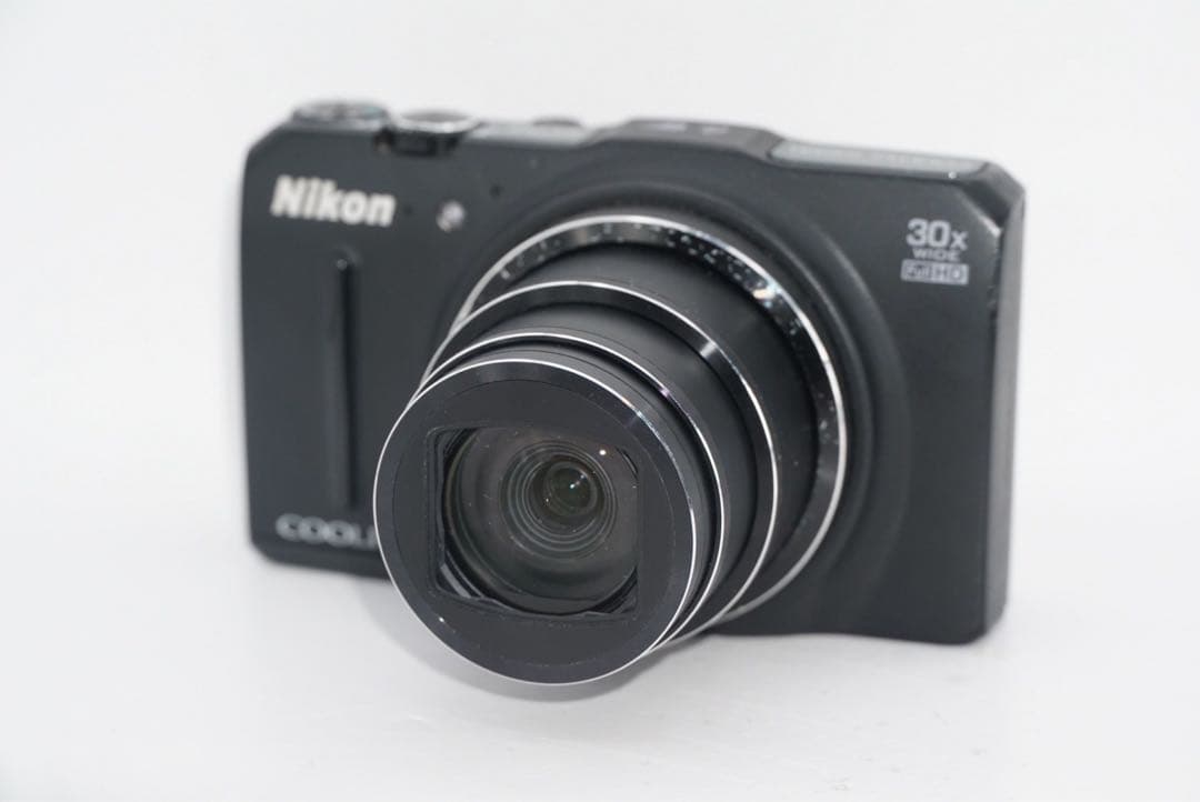 デジタルカメラ COOLPIX S9700