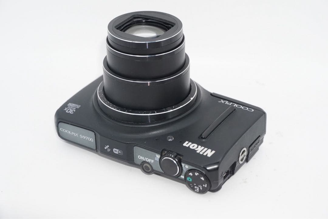 デジタルカメラ COOLPIX S9700