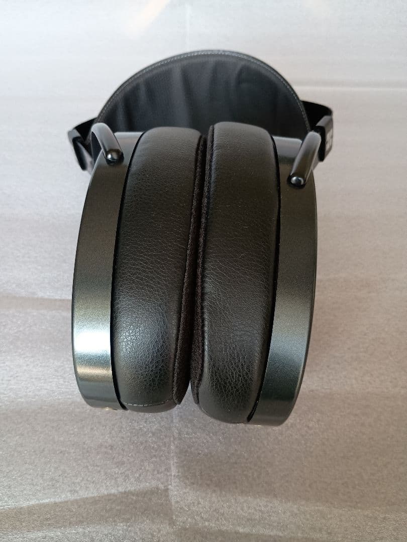 HIFIMAN Arya平面磁気駆動型ヘッドホン