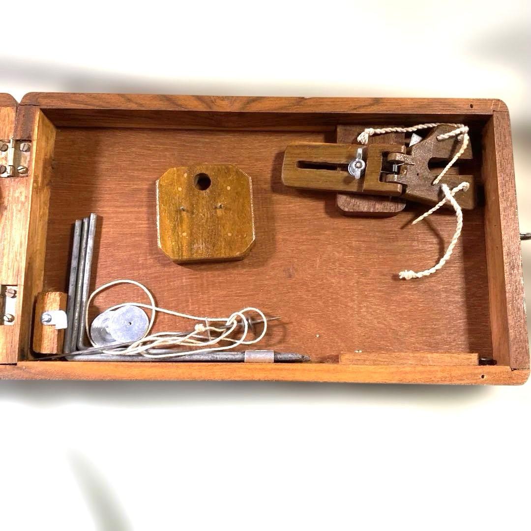 糸紡ぎ機　ボックスチャルカ　インド製