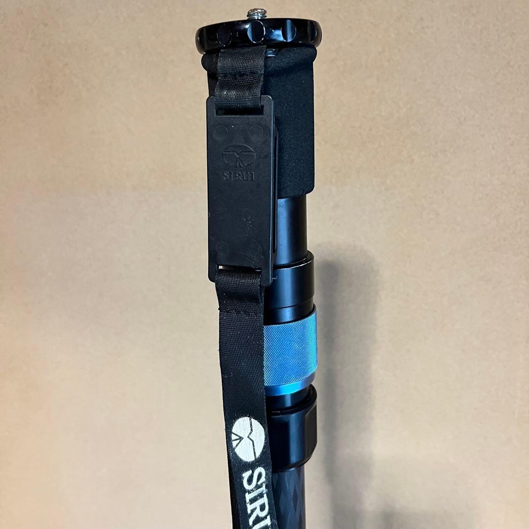 ブ*ん様 SIRUI シルイ　カーボン製　マルチファンクションビデオ一脚　P-4
