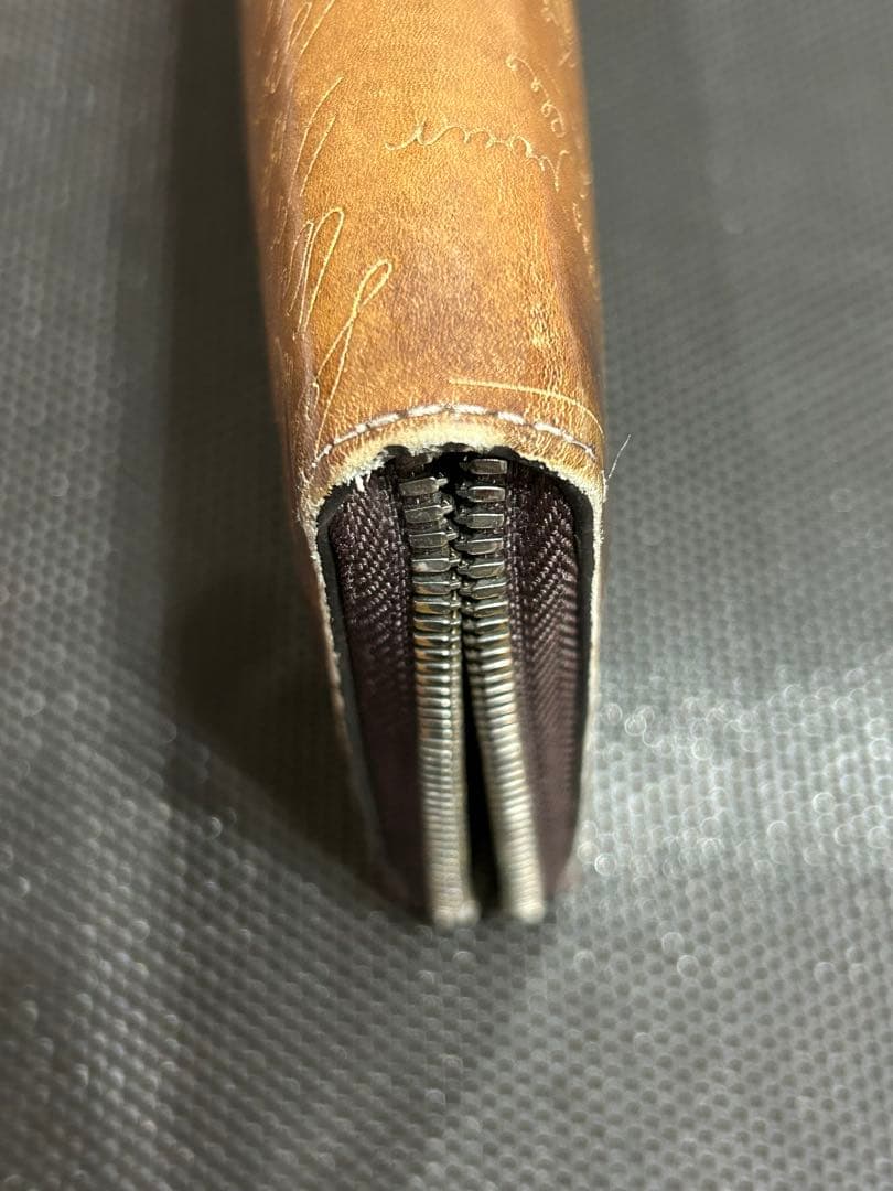 ベルルッティ 長財布 ブラウン イタウバ