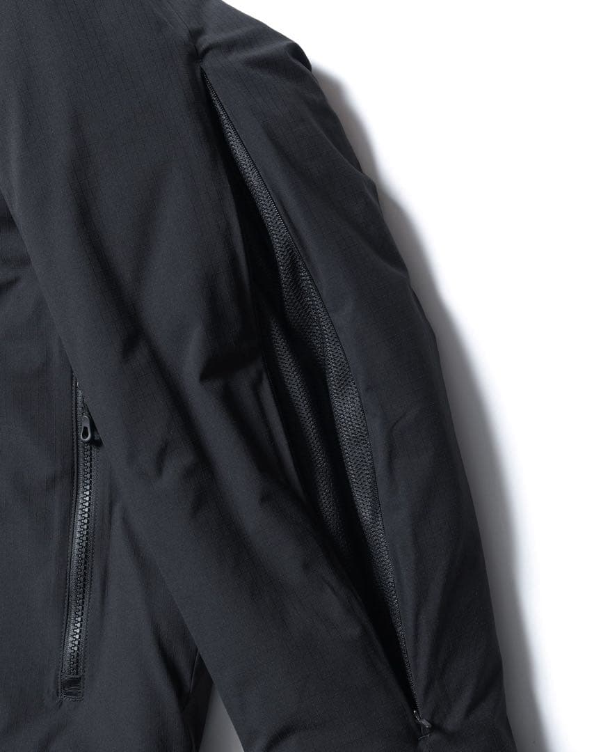 F.C.R.B INSULATED VENTILATION JACKET 新品