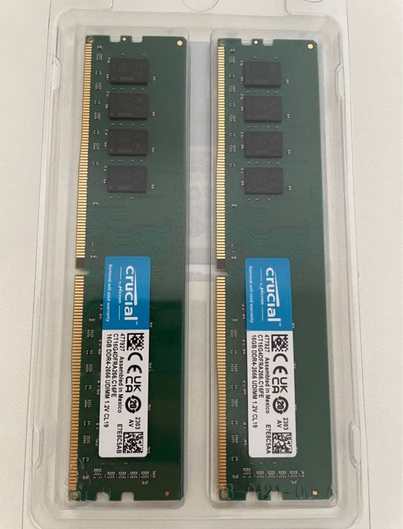 Crucial 32GB DDR4 メモリキット