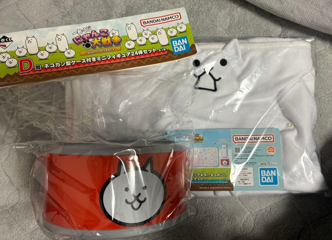 にゃんこ大戦争一番くじ C賞・Ｄ賞　ネコカン型ケース付きミニフィギュア24体