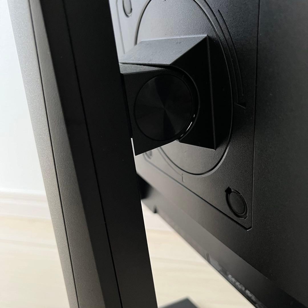 ゲーミングモニター　ASUS VG248 24インチ