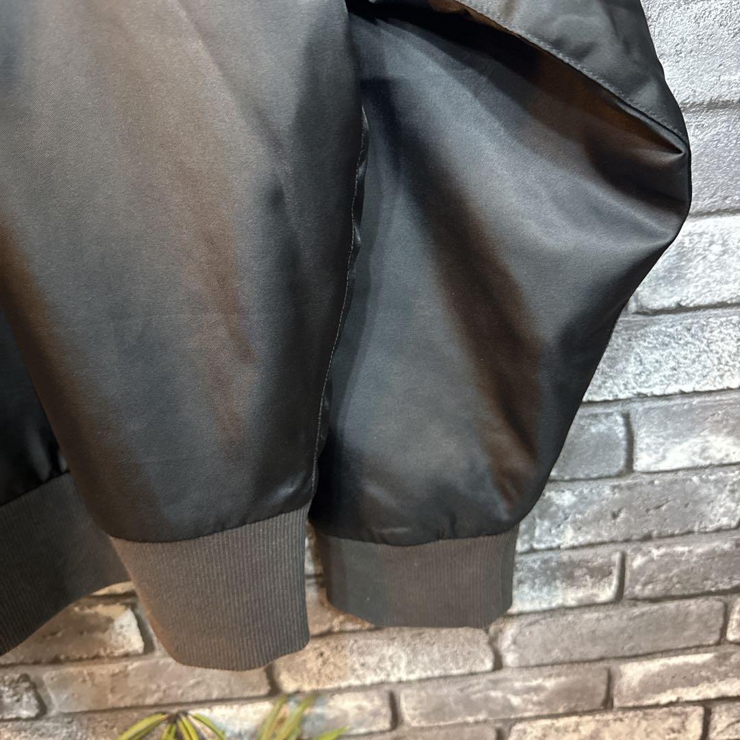 アディダス オリジナルス シュムーフォイル サテンボンバー 黒 L