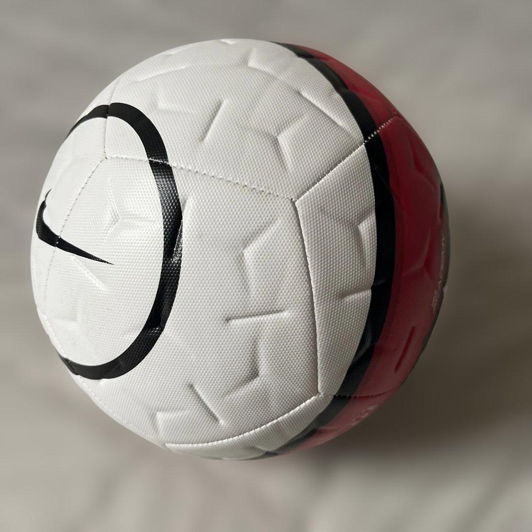 ナイキ　サッカーボール