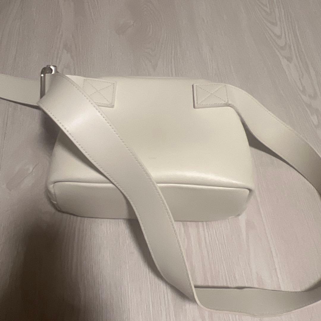 OSOI MINI BROT CREAM ¥ 50,600 （税込