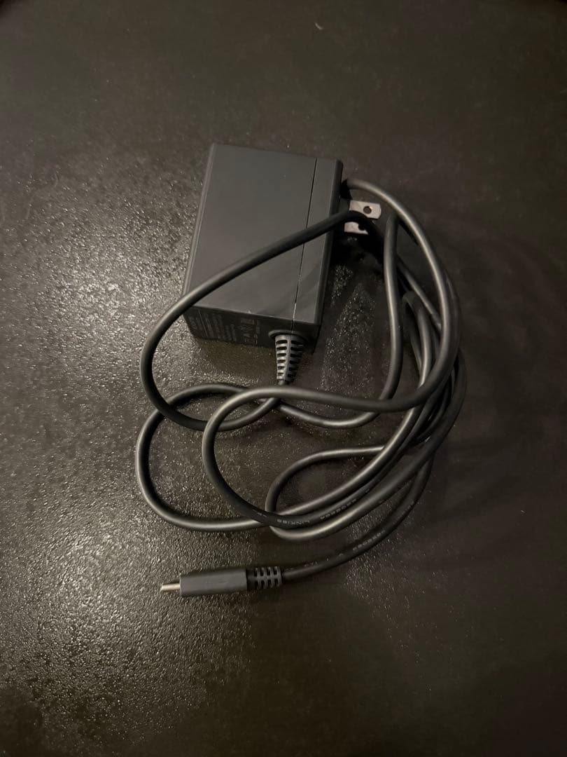 Nintendo Switch 初期型(2018年製) 箱無し　プロテクター付