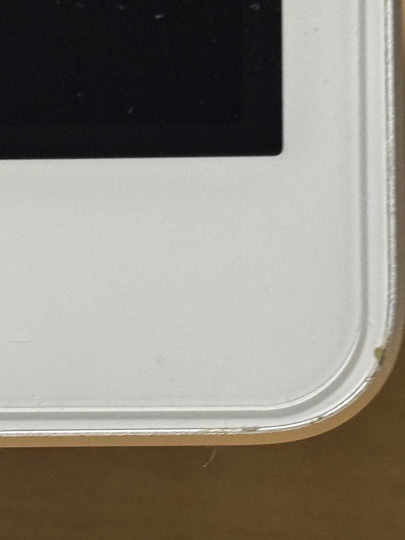 iPad (第8世代) 128GB Wi-Fi シルバー　A2270 画面割れ