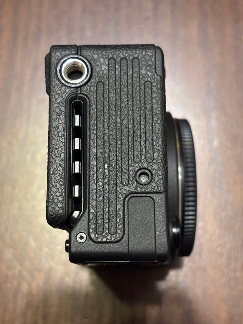 SIGMA fp ミラーレスカメラ